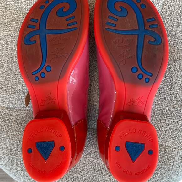 John Fluevog Fellowships Sandra Mary Jane - Picture 5 of 11